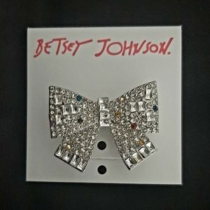 Betsey Johnson Bow Stretch Ring